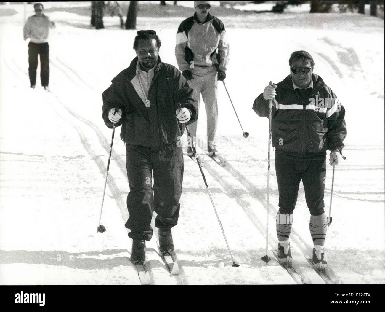 Feb 02 1991 Sheik Ahmad Zaki Yamani Former Saudi Arabian Oil Minister Sheik Ahmad Zaki Yamani Left Enjoys Skiing Together With His Skiing Teacher In The Swiss Skiing Resort Montana Crans