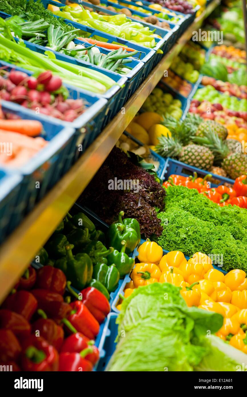 May 29, 2009 - May 29, 2009 - Fruits and vegetables in a grocery store Ã‚Â© CTK/ZUMAPR) Stock Photo