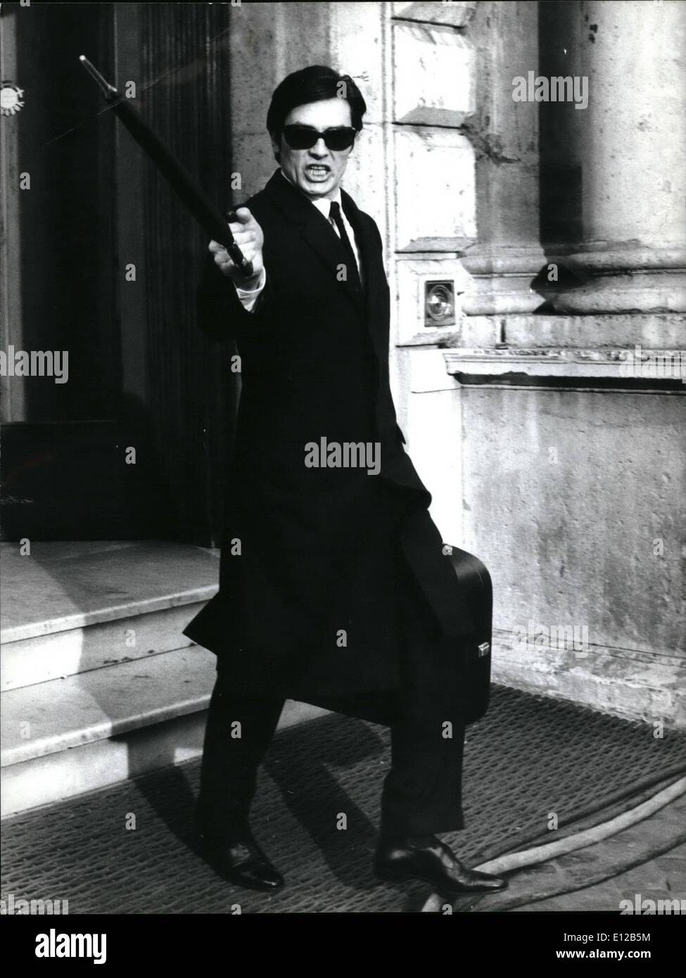 Lino Ventura, italienisch französischer Schauspieler, Deutschland ca. 1959.  Italian French actor Lino Ventura, Germany ca. 1959 Stock Photo - Alamy