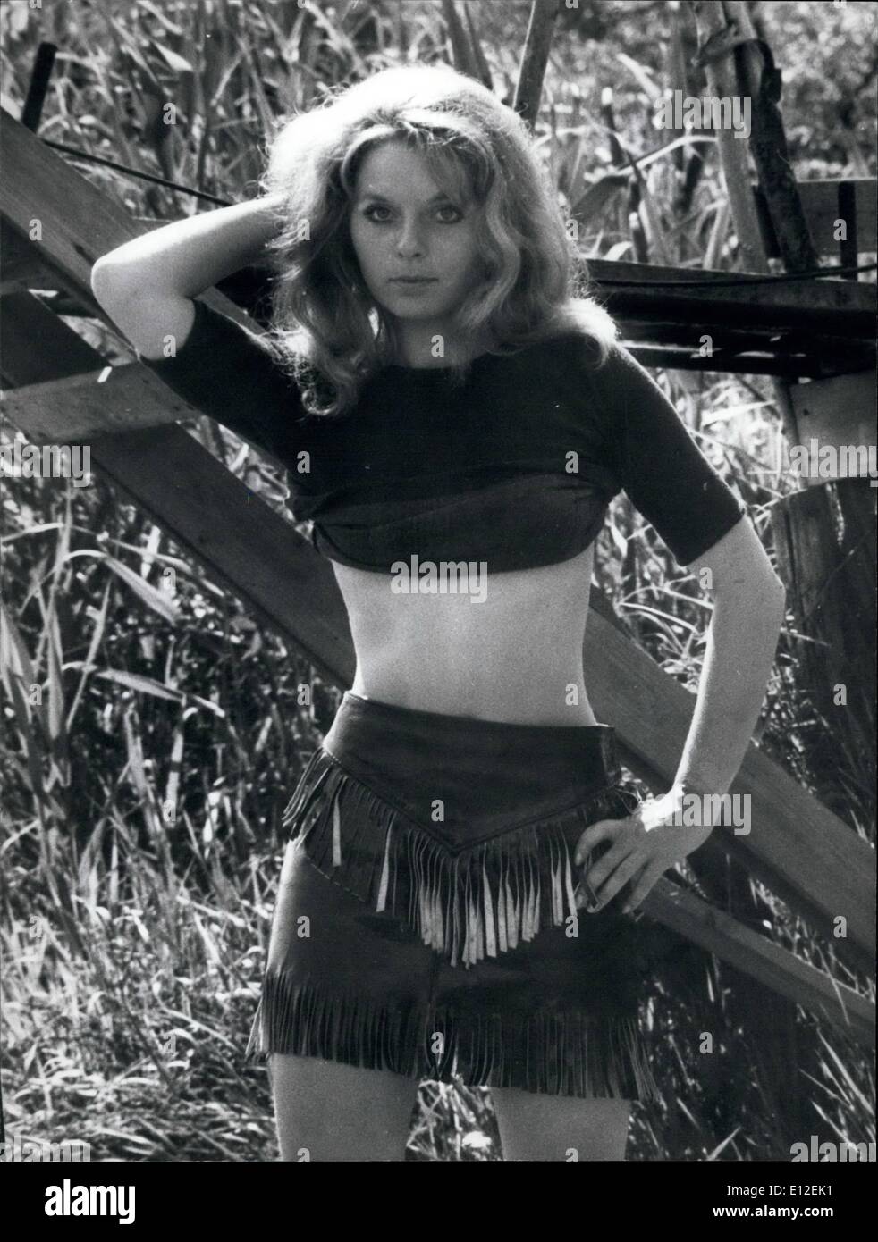 нэт гонелла. дарлен глория. ксиро папас. франка гонелла. Jungle blue фильм 1978.