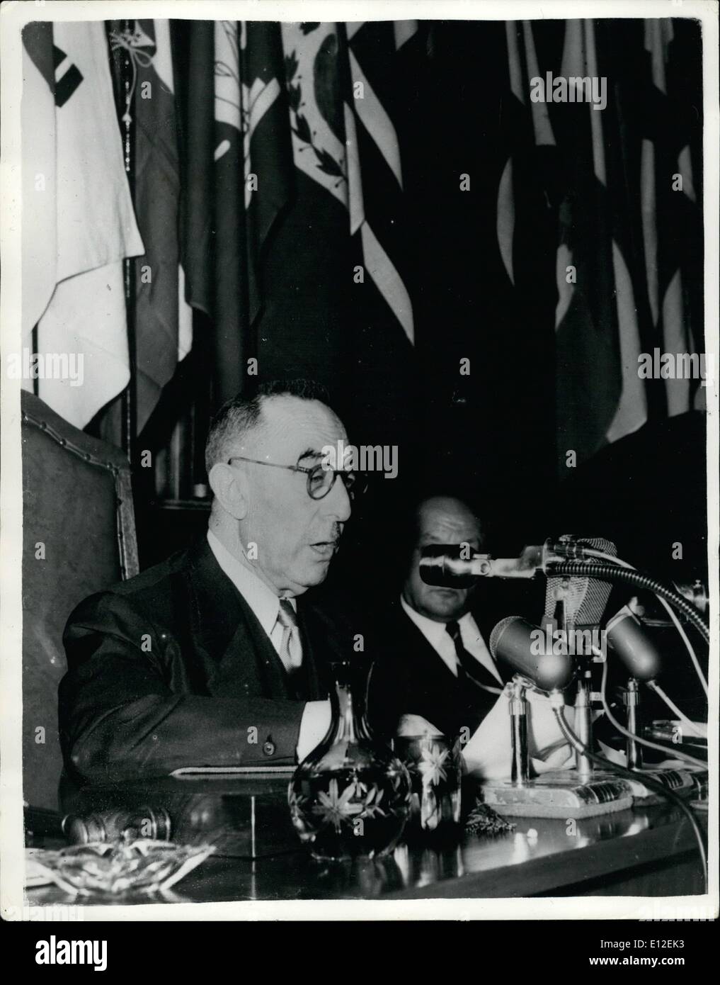 Camille gutt hires stock photography and images Alamy