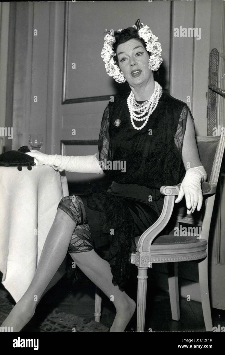 Rosalind russell hi-res stock photography and images - Alamy