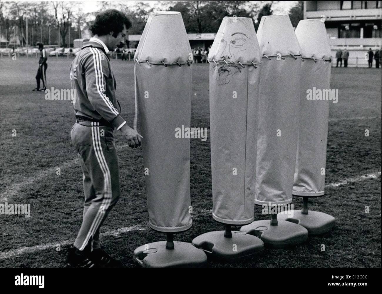 Dec. 26, 2011 - New Training ''Partners'' For ''FC Bayern Munchen'': Soccer star Franz Beckenbauer is taking a close look at the nee ''antagonists'' of his club. The four dummies, rubber sacks filled with sand, are the new training helps, they symbolize the ''wall'' during the free kick training. They were invented by a former German soccer trainer and are said to be specially resistant, even against the smashing shots of ''the emperor'' Franz Beckenbauer. Stock Photo