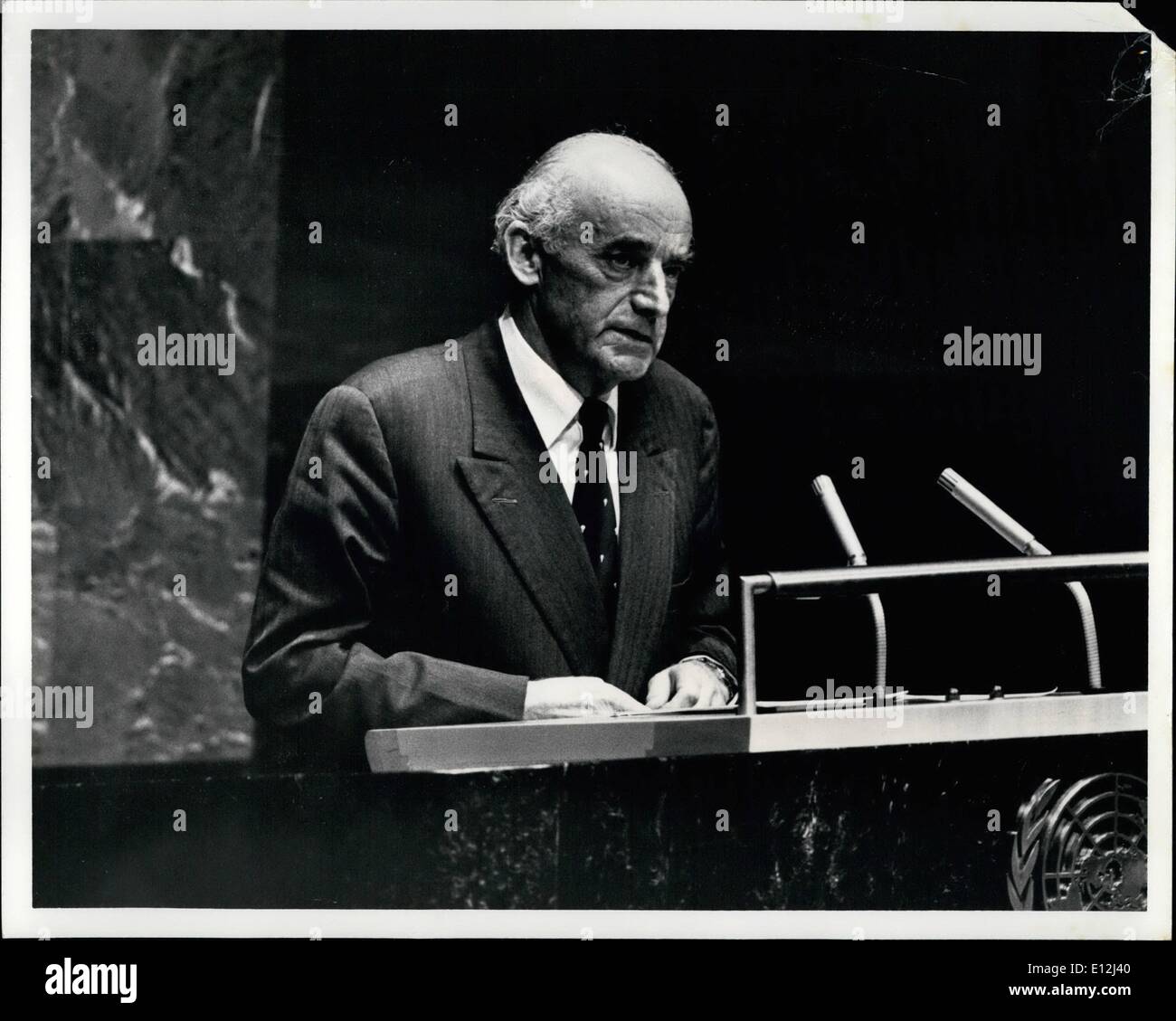 Neil marten hires stock photography and images Alamy