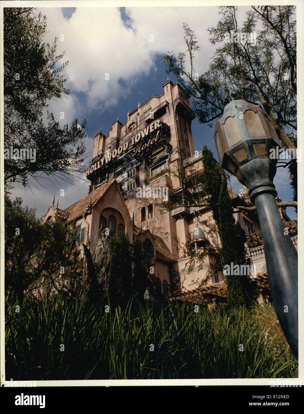 Feb. 24, 2012 - Spooky Addition - The ''Twilight Zone Tower of Terror'' looms eerily at the end of newly opened Sunset Boulevard at the Disney-MGM Studios in the wait Disney World Resort. The attraction takes guests on a thrilling journey into a new dimension with a thirteen-story freefall. Stock Photo