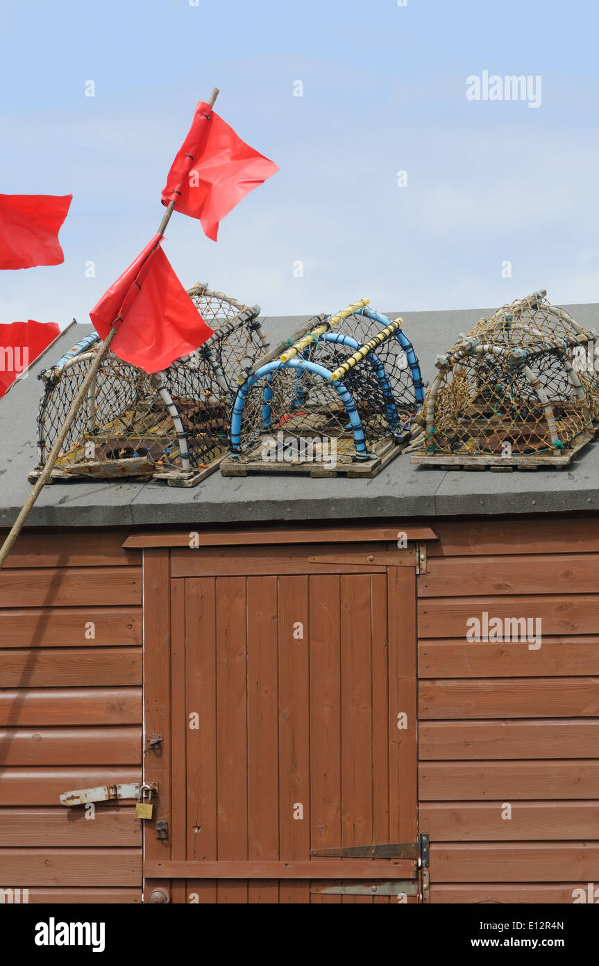 Crab hut. A small shop selling sea food.  Brancaster Staithe, Brancaster, Norfolk. Stock Photo