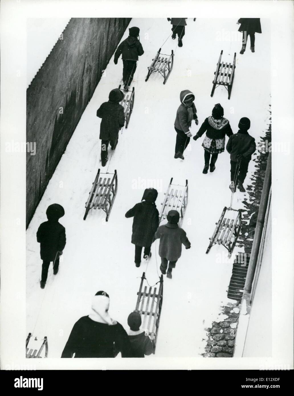2012 german children playing skate hires stock photography and images