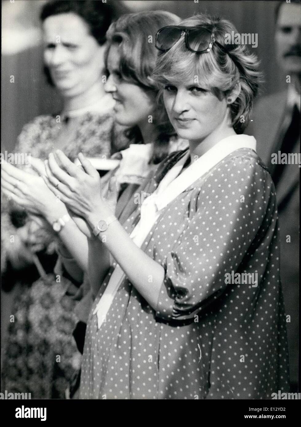 Pregnant princess wales hi-res stock photography and images - Alamy