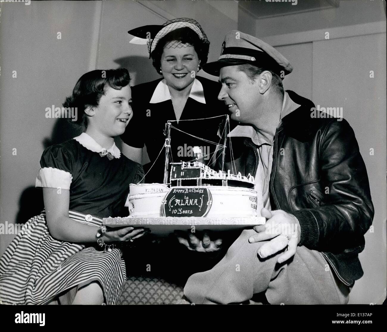 Prepared Her Wonderful Iced Birthday Cake Hi res Stock Photography And 