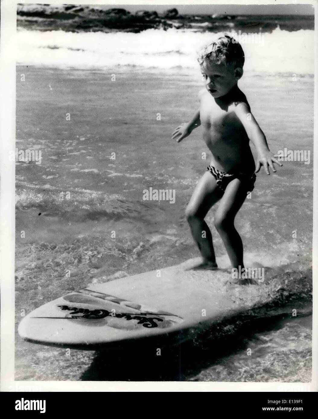 Feb 29 12 Water Baby Champion Of Sydney Three Year Old Surf Board Expert Tiny Tots Who Visit Sydney S Beaches Have A New Stock Photo Alamy