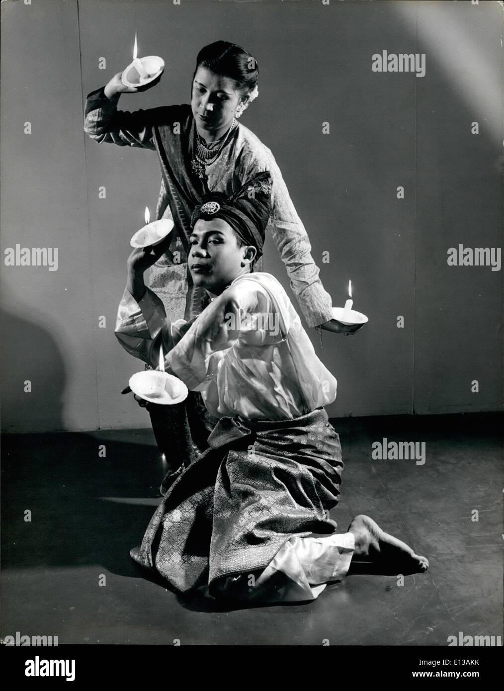 The candle dance from indonesia hires stock photography and images Alamy