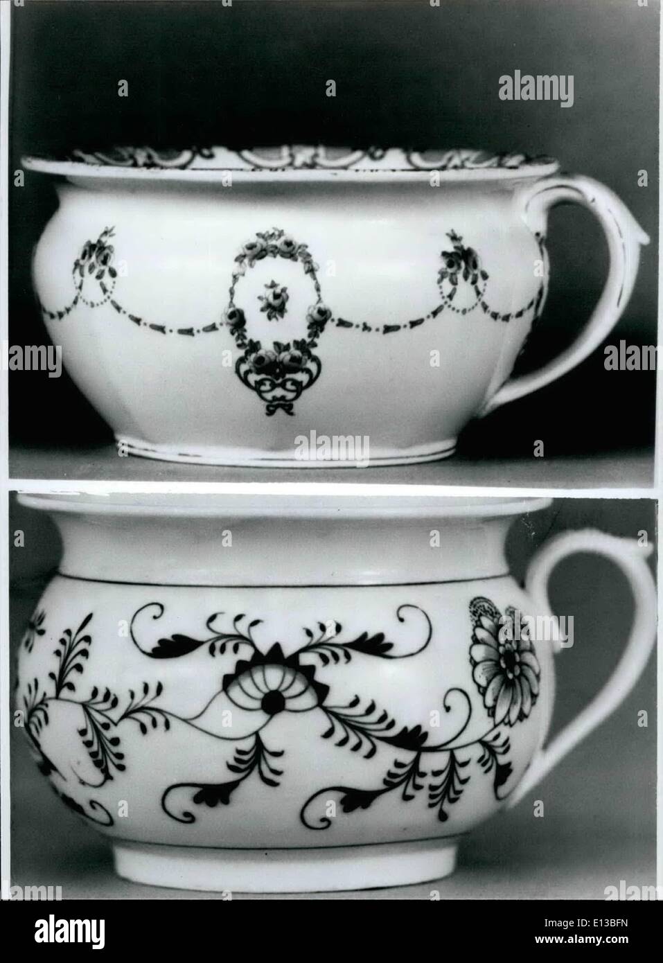 Chamber pot hires stock photography and images Alamy