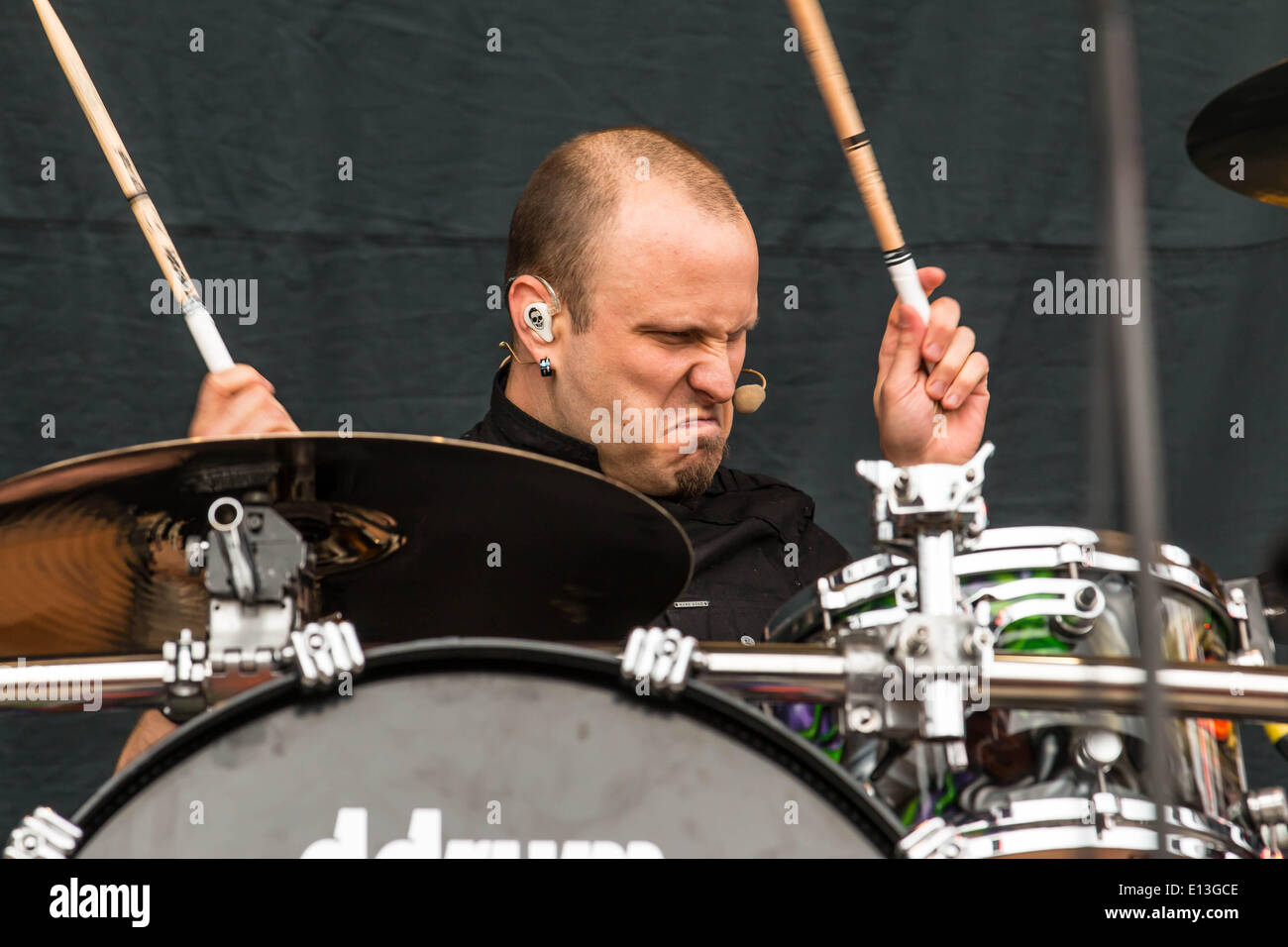 Columbus, Ohio, USA. 19th May, 2014. THEORY OF A DEADMAN performs on day two of the 2014 Rock On The Range Festival at Crew Stadium in Columbus Ohio on May 17th 2014 © Marc Nader/ZUMA Wire/ZUMAPRESS.com/Alamy Live News Stock Photo