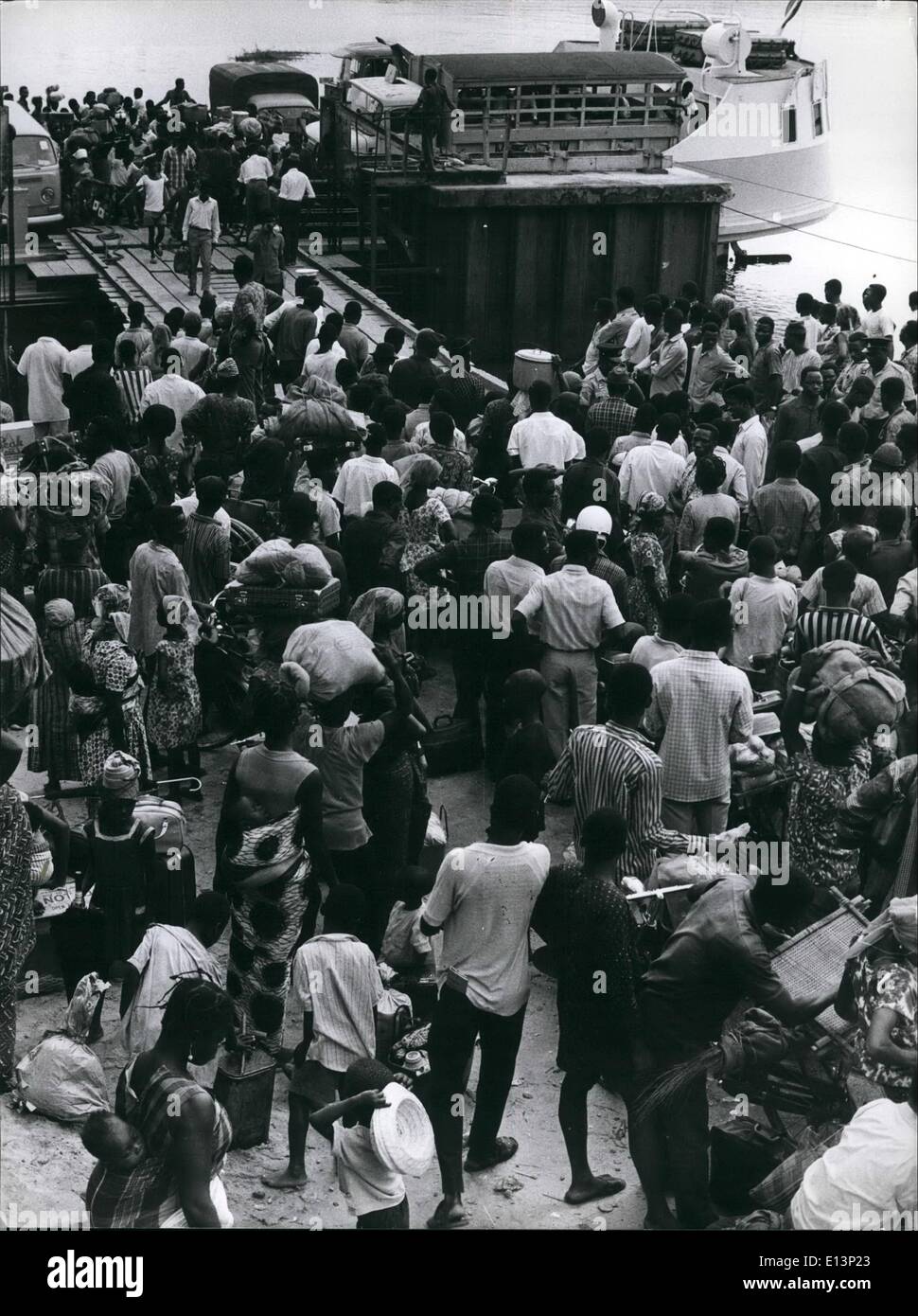 Mar. 22, 2012 - Nigeria- Southern State ex-Biafra - Uyo. Everyday on the Calabar-Uyo ferry, masses of refugees who fled to Cam Stock Photo
