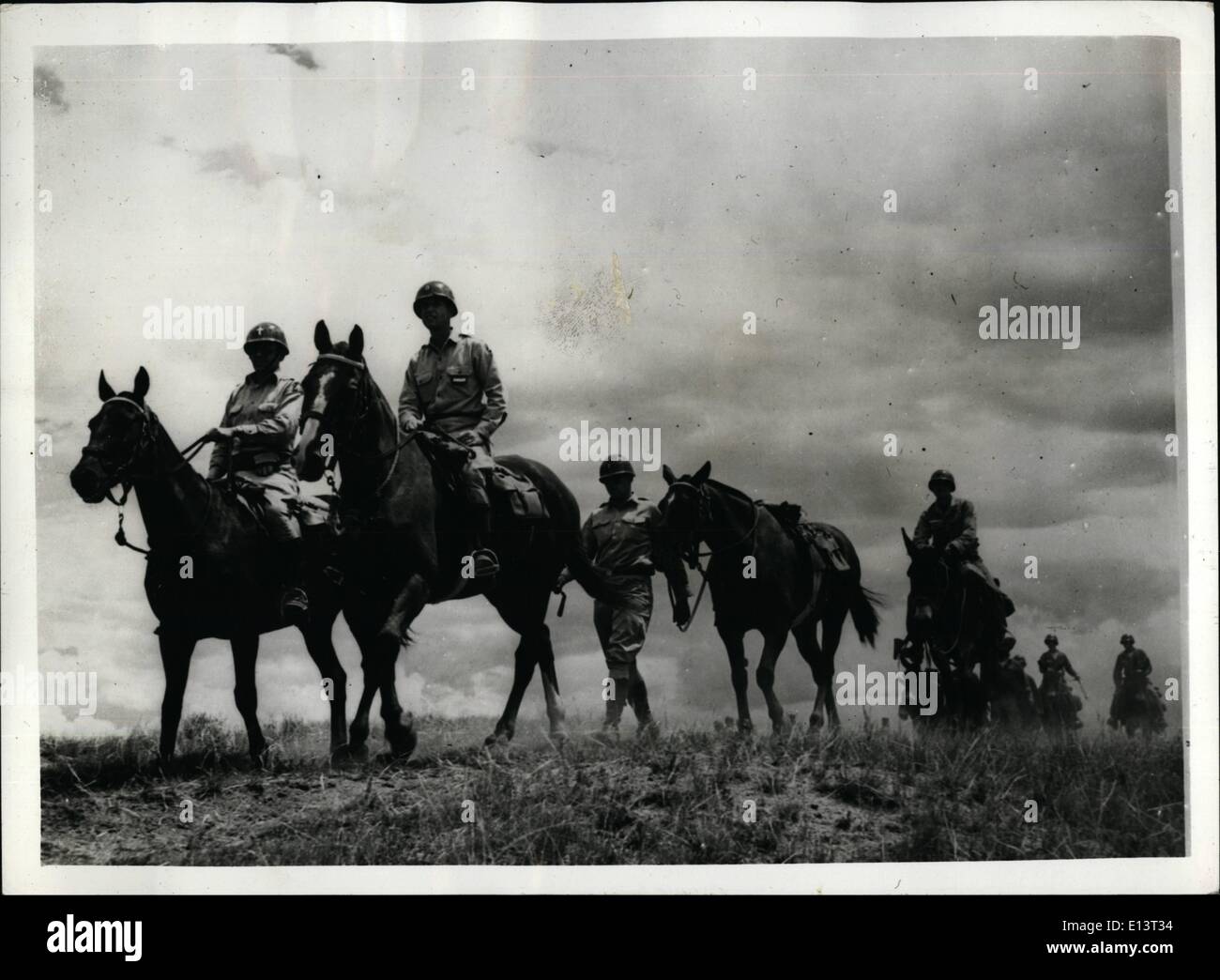 Army mule hi-res stock photography and images - Alamy