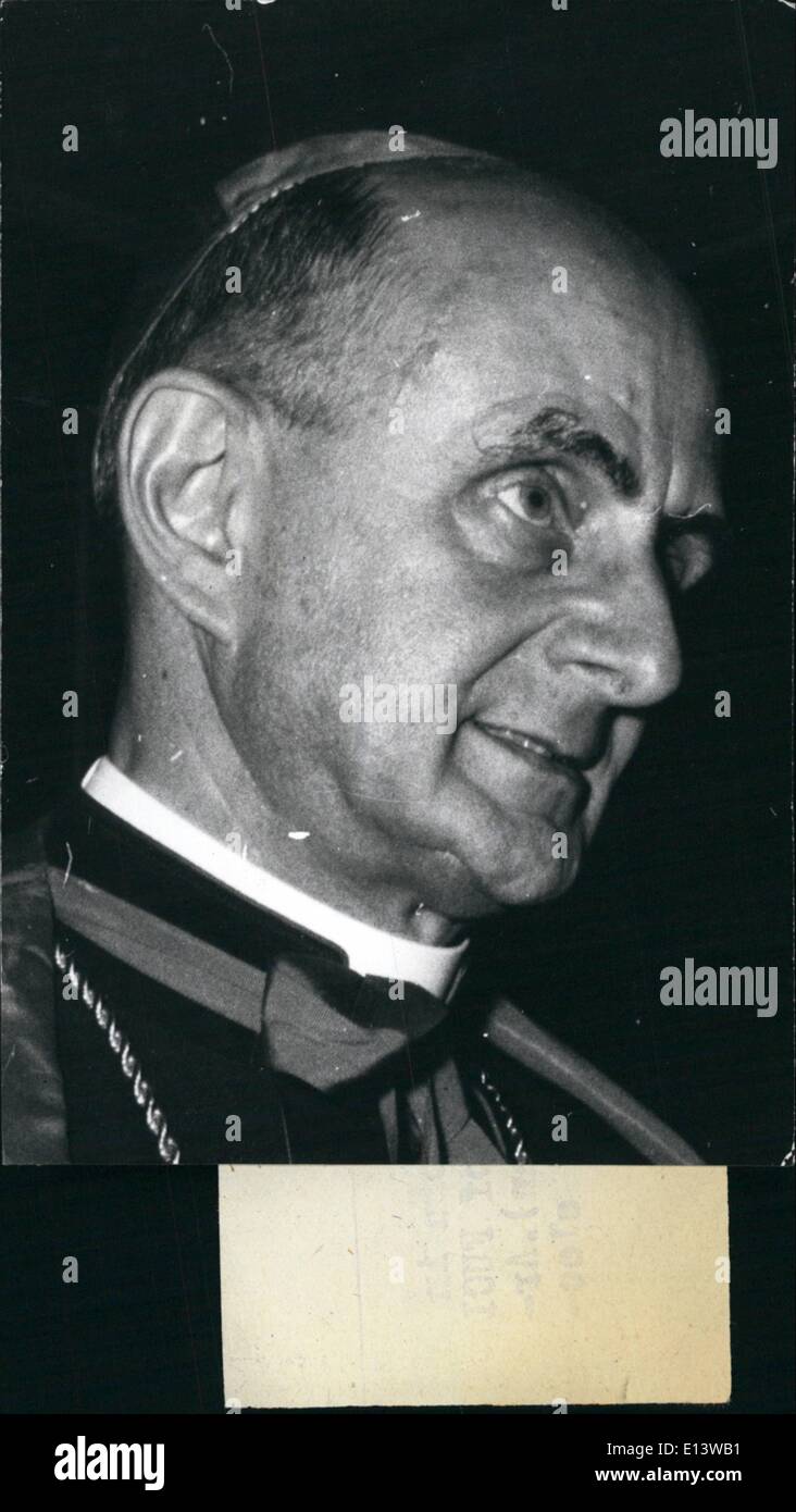 Fuci hi-res stock photography and images - Alamy, image size:732x1390