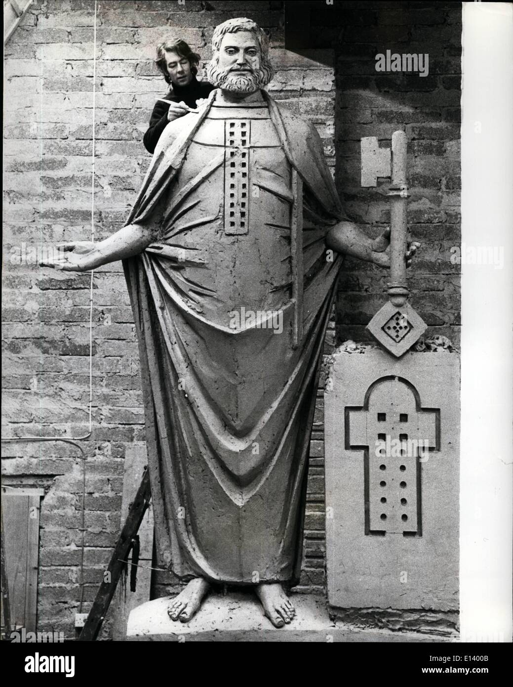 Mar. 27, 2012 - Twelve statues for St. Paul's : The first of the twelve ...