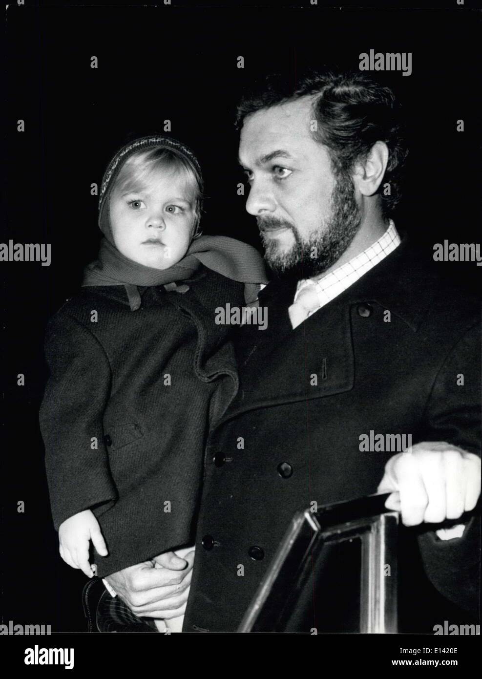 Mar. 31, 2012 - Shopping for the family Curtis, American actor Tony Curtis, now in Rome to work in the film ''The Chastity Waist'' co-starring Monica Vitti. Photo Shows Tony Curtis brings her daughter Alexandra seen during a shopping in Via Condotti in Rome. Stock Photo