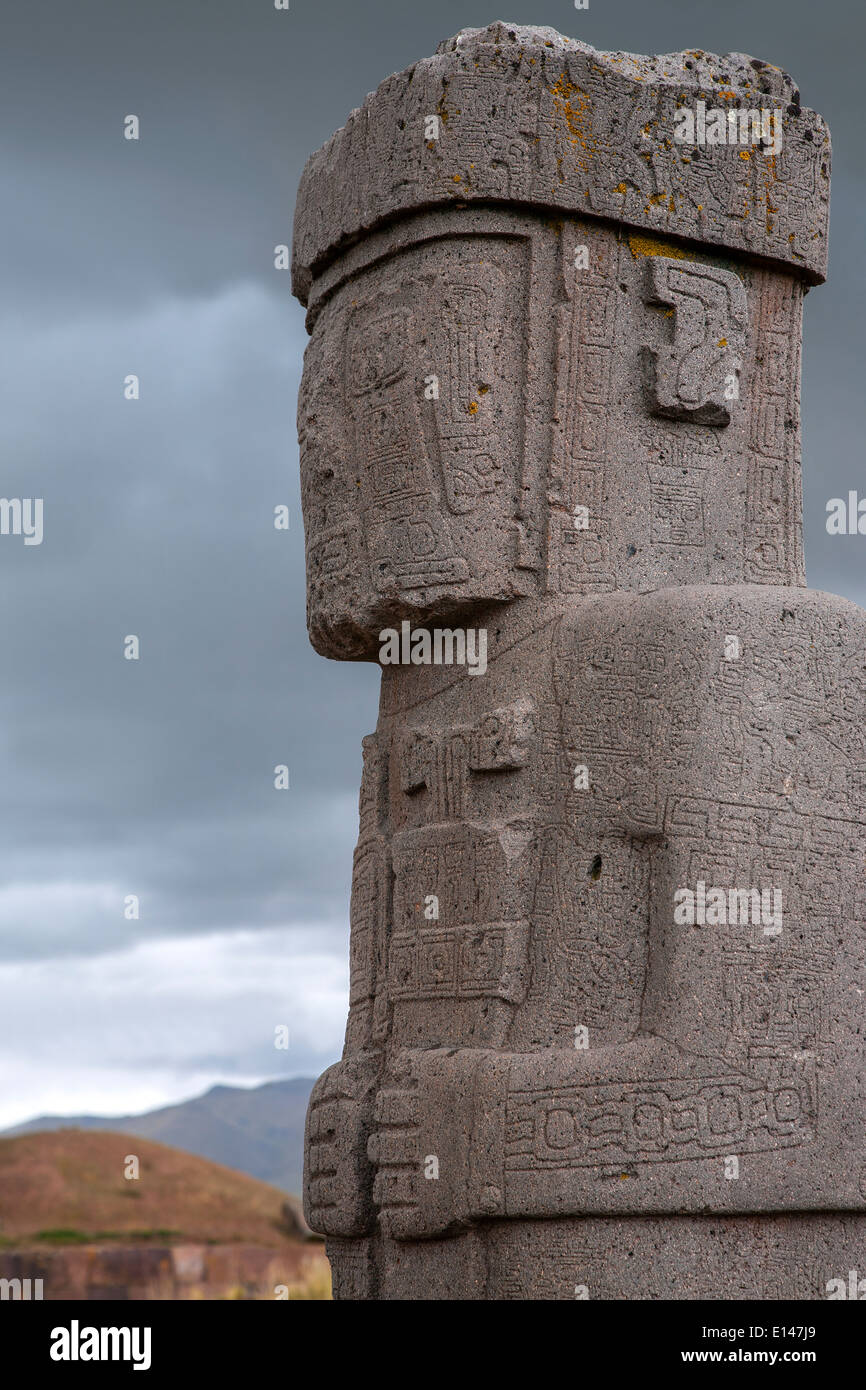 Ponce monolith. Kalasasaya temple. Tiwuanaku Archaeological site. Bolivia Stock Photo