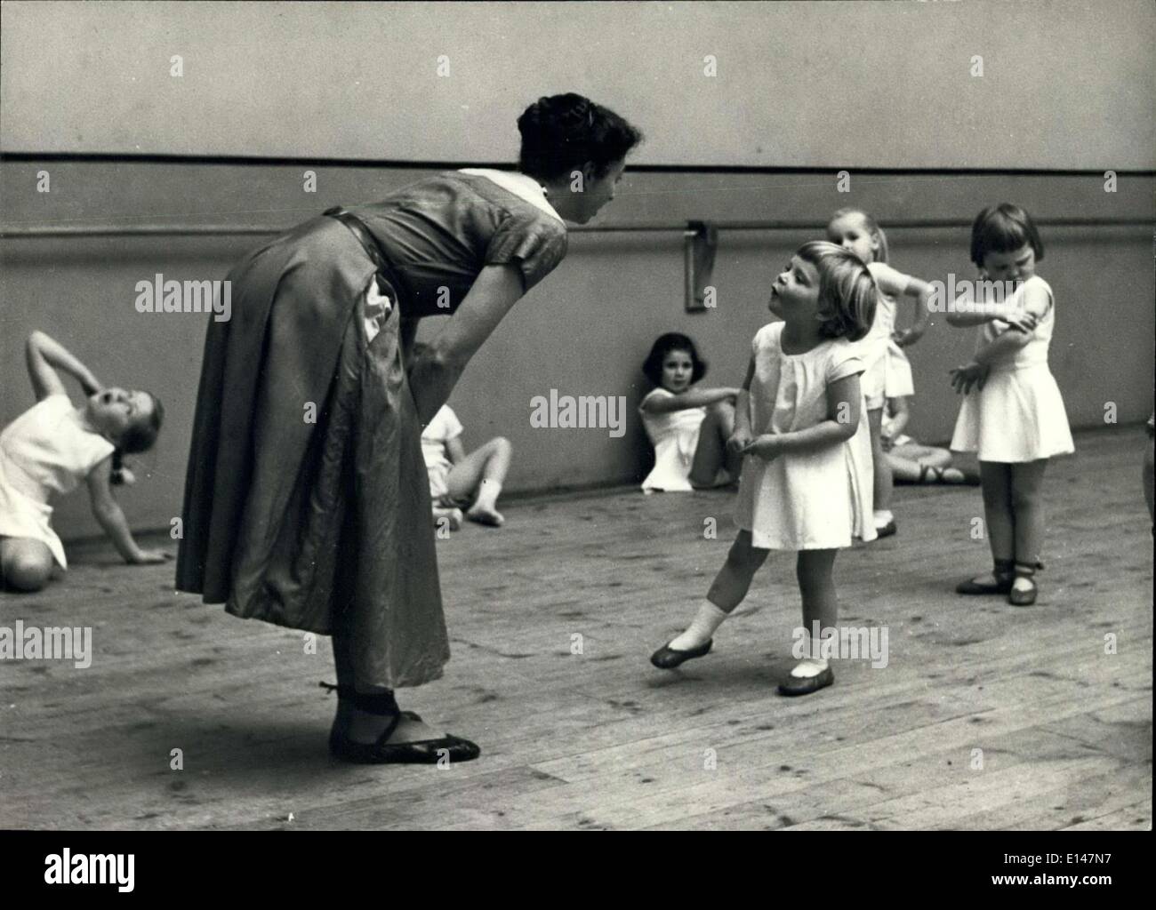 Apr. 17, 2012 - ''Did i dance well too?'' questions Julia Shepherdson, 4, after a class for four year old run by Madame Rambert. The teacher is Miss Daphne Senhurst. Stock Photo