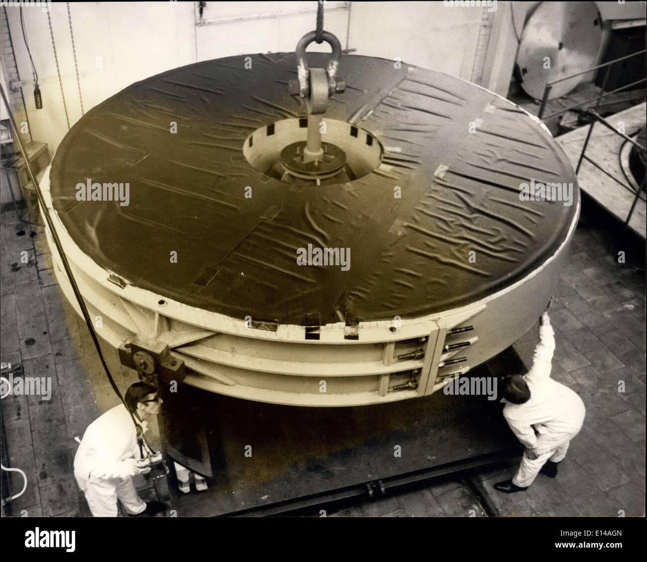 Apr. 17 2012 20 Ton Telescope Mirror Worth Quarter Of A Million