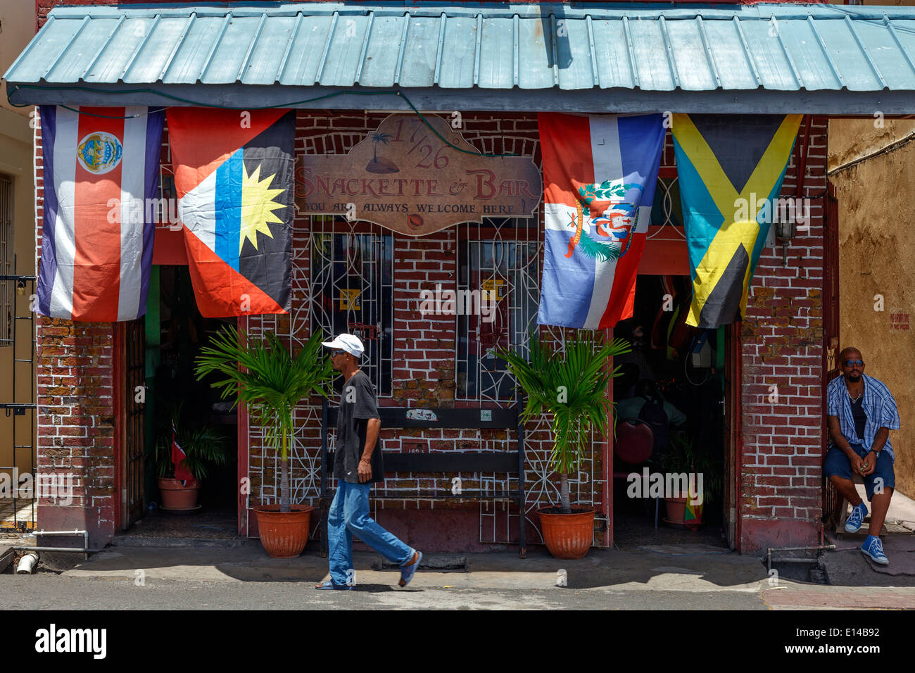 Exterior of a public bar and cafe on the waterfront at St George, Grenada, East Indies Stock Photo