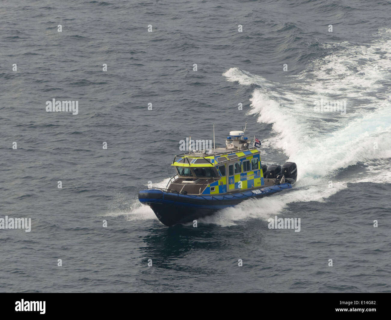 High speed police boat hi-res stock photography and images - Alamy