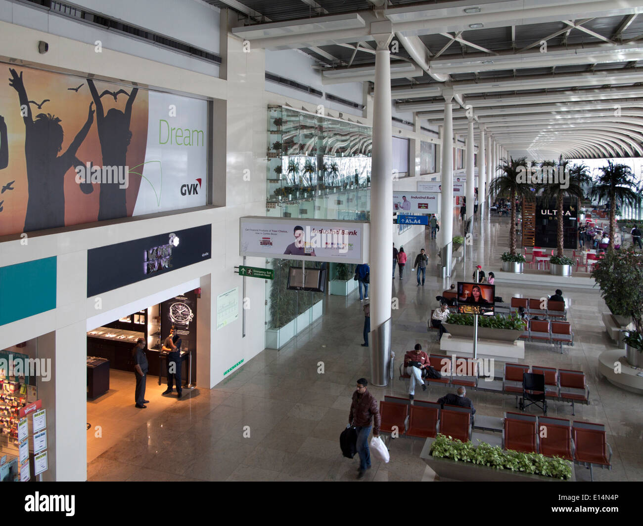 India, Mumbai, Santa Cruz Domestic Airport, passengers in T2 new departure terminal Stock Photo