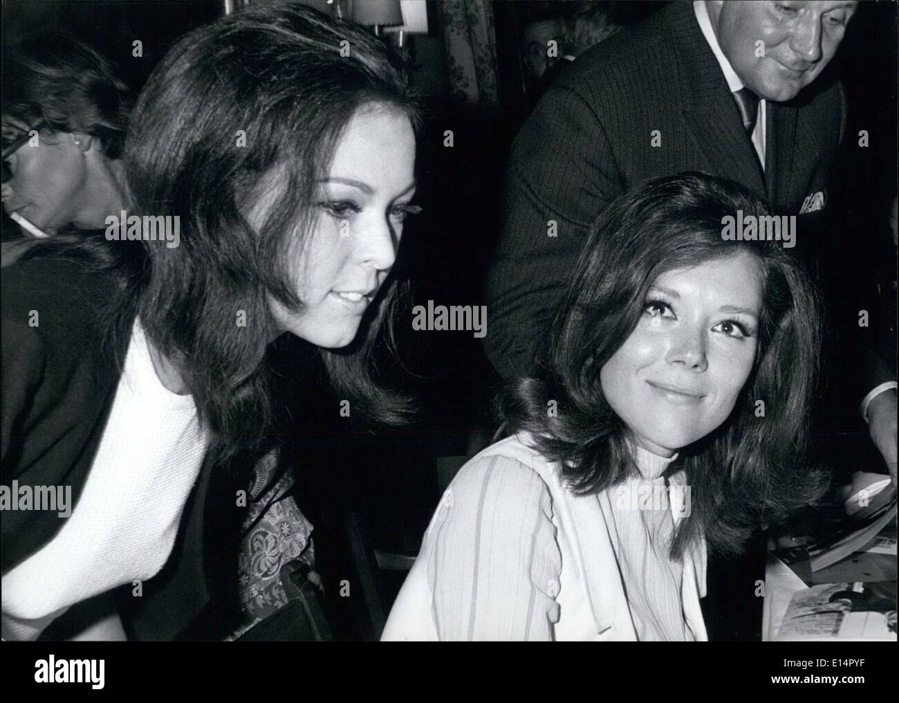 Apr. 18, 2012 - ''Emma Peel'' - Meeting In Dusseldorf! The German ''Emma Peel'' Friedel Frank (left) and Diana Rigg, the real ''Emma Peel'' from London. Stock Photo