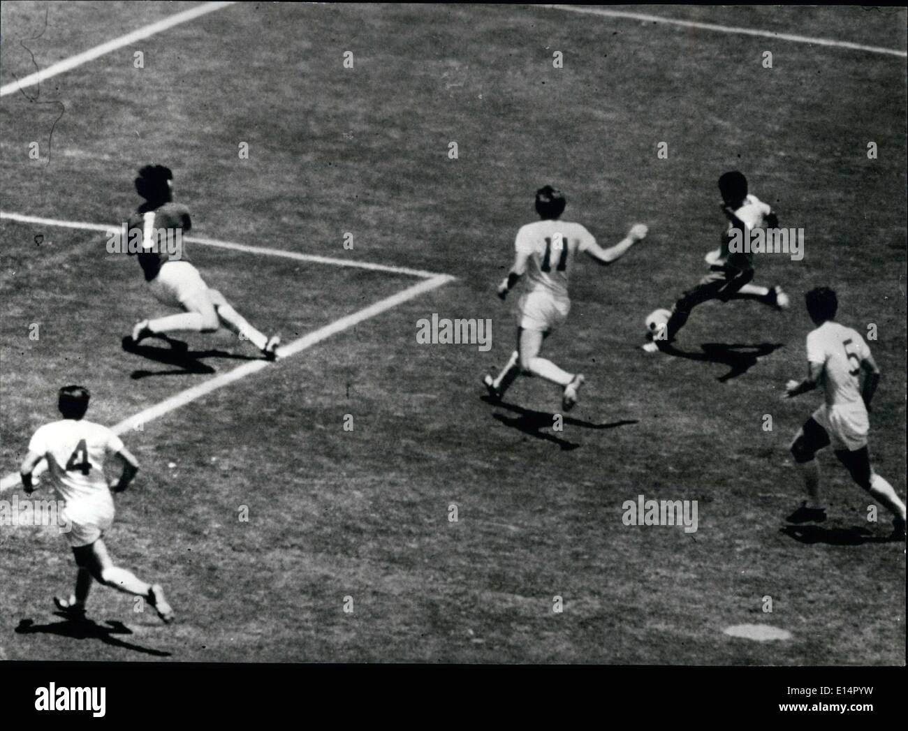 Jun. 7 1970 - England vs Brazil, FIFA World Cup, Mexico : Photo shows Jairzinho no7 the Brazilian outside -right is seen scori Stock Photo