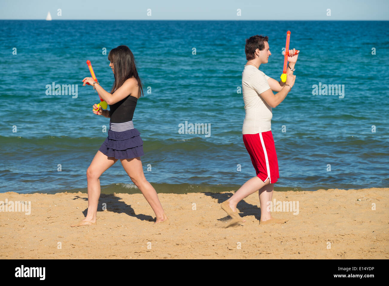 Couple walking away from each other hi-res stock photography and images ...