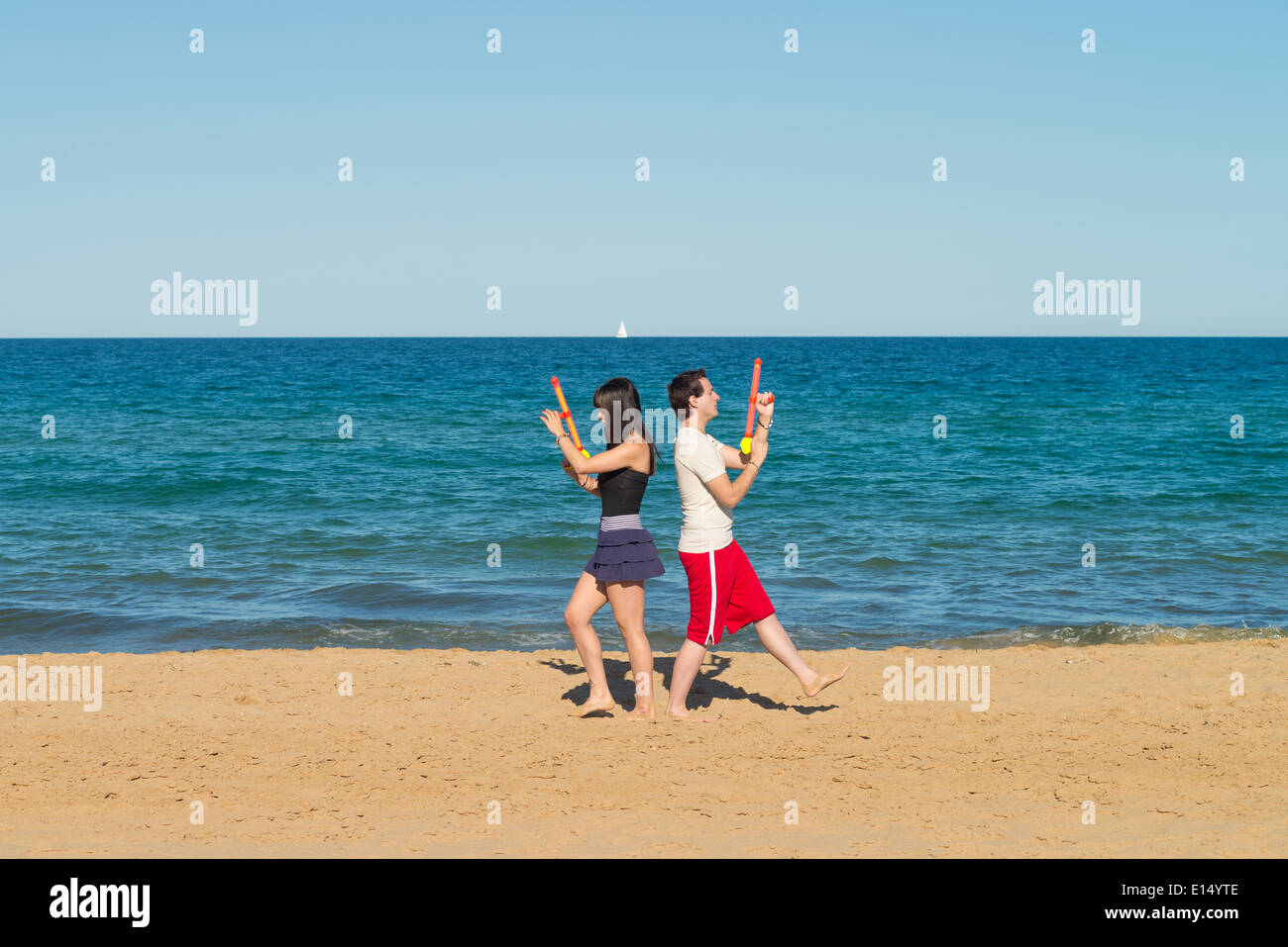 Couple walking away from each other hi-res stock photography and images ...