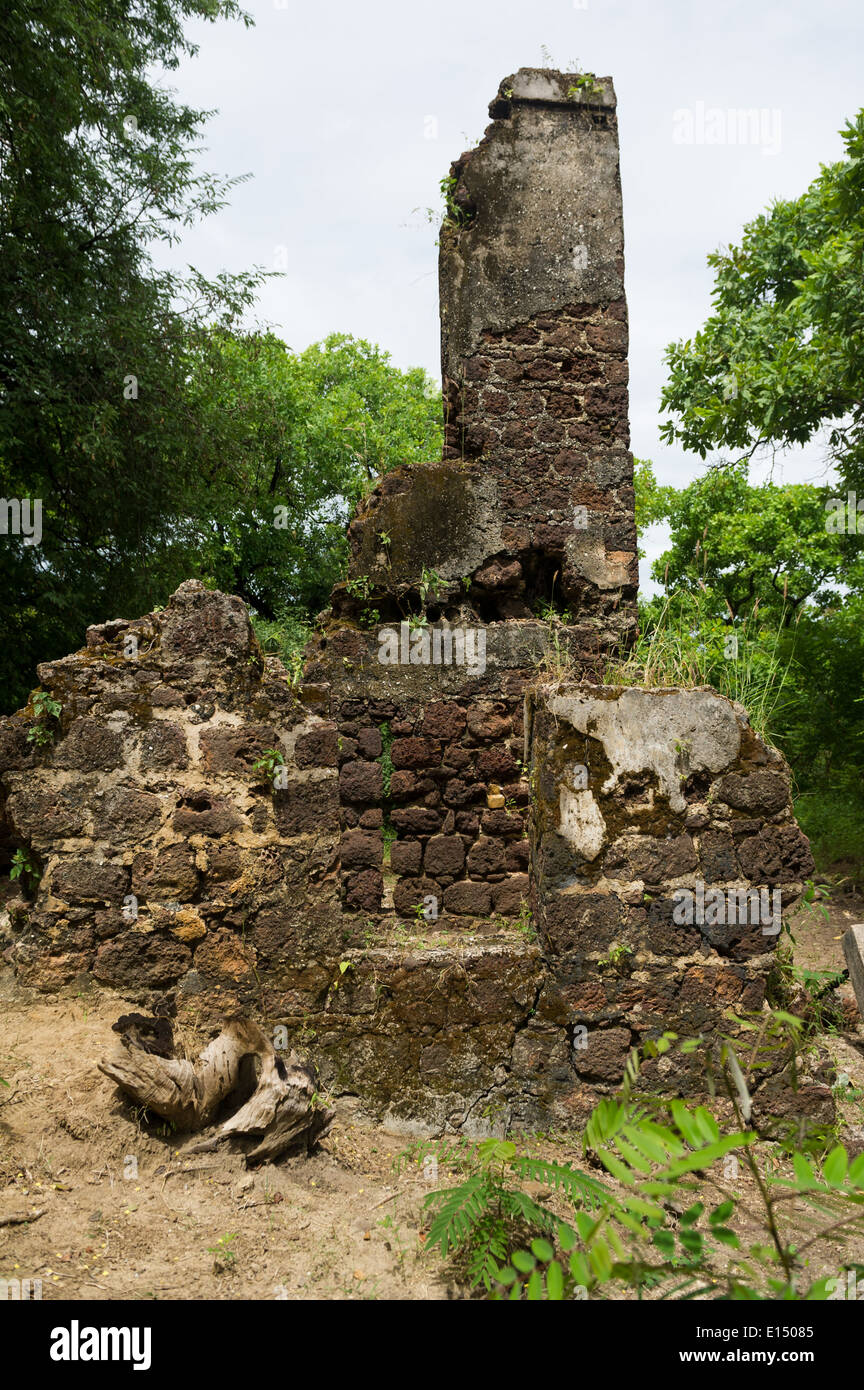 Ruins of the slave-traders' station of San Domingo, Juffureh and Albreda, the Gambia Stock Photo