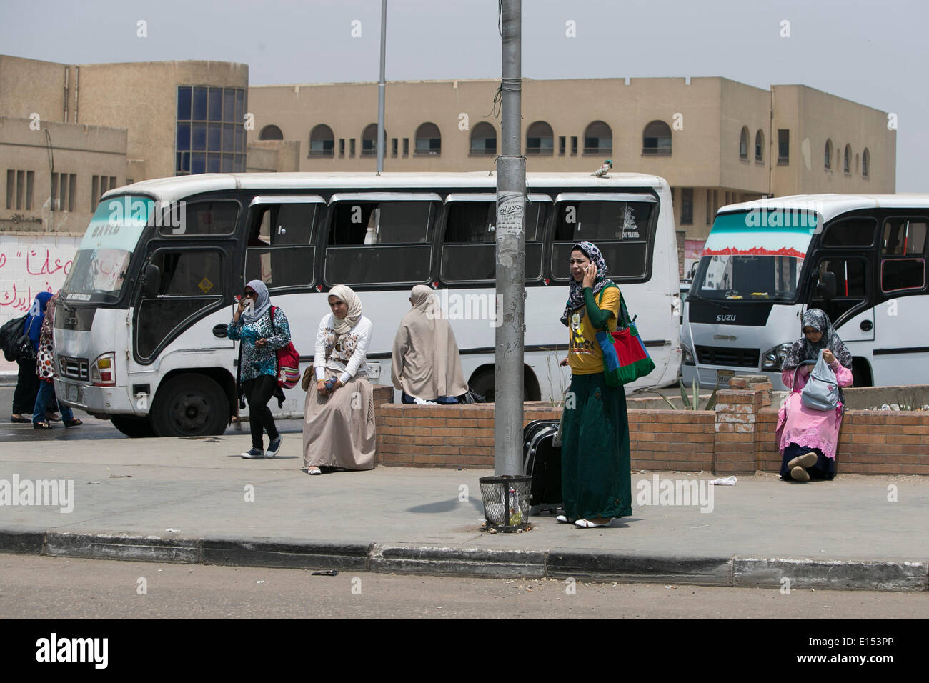 News election buses hi-res stock photography and images - Alamy