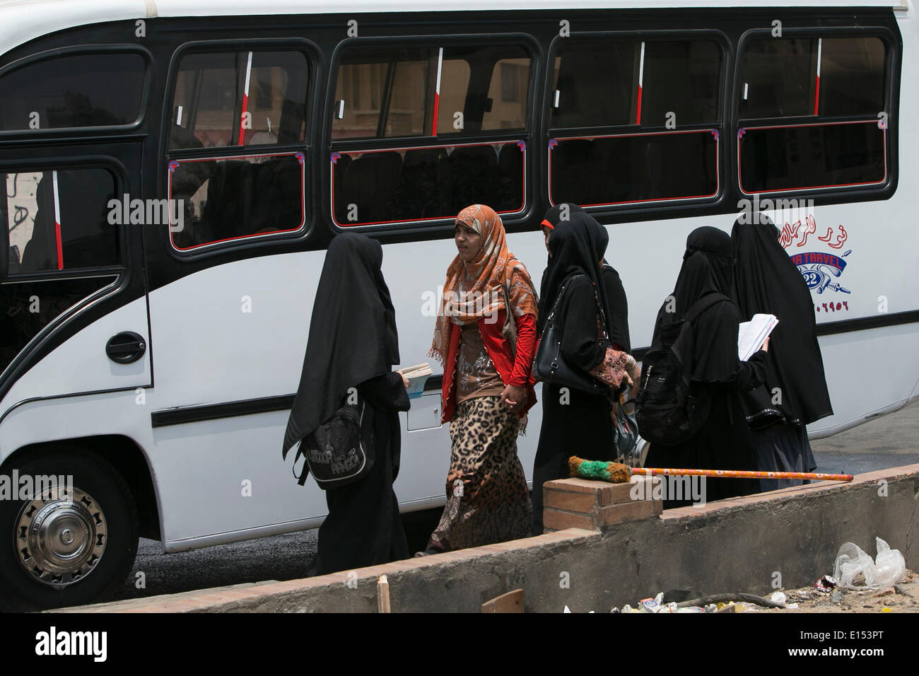 News election buses hi-res stock photography and images - Alamy