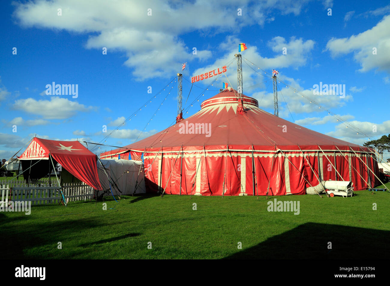 Russells International Circus, UK travelling circus shows, Big Top tent, Norfolk, England Stock Photo
