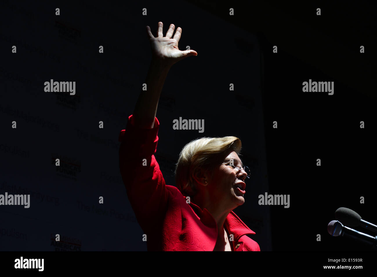 May 22, 2014 - Washington, District of Columbia, US - Sent. ELIZABETH WARREN, (D-Mass) speaks during The New Populism Conference Thursday. Liberal thinkers addressed strategies around an agenda for change on investment in Jobs, Income equality, increasing Social Security and Wall Street reform. (Credit Image: © Miguel Juarez Lugo/ZUMAPRESS.com) Stock Photo