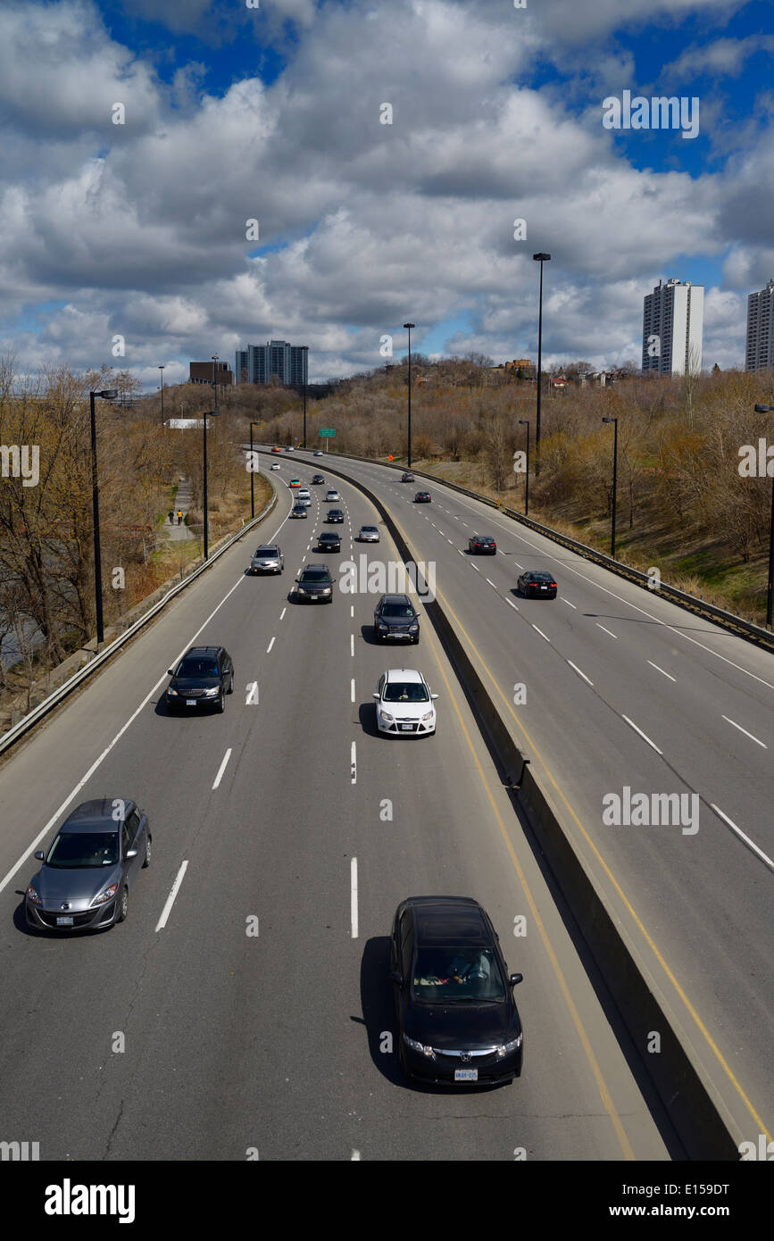 The Don Valley Parkway connecting Highway 401 and the Gardiner Expressway Toronto Stock Photo