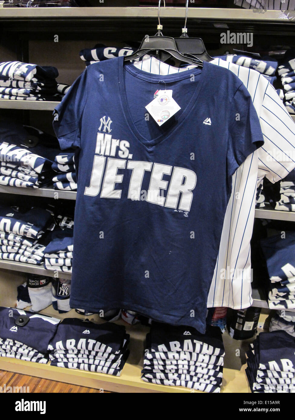 New York Yankees' Jerseys, Modell's Sporting Goods Store Interior, NYC  Stock Photo - Alamy