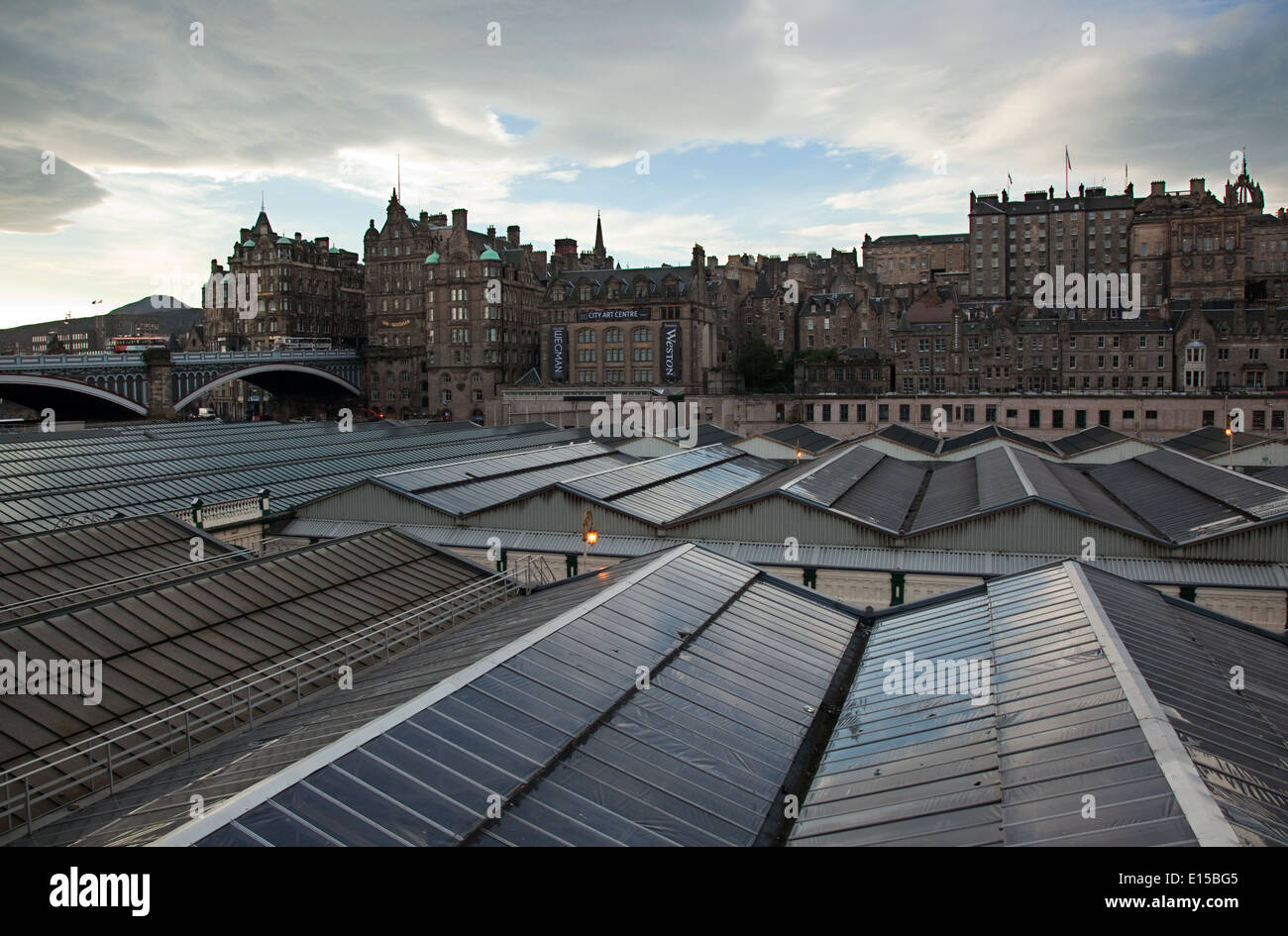 Train Station in Edinburgh early in the morning Stock Photo