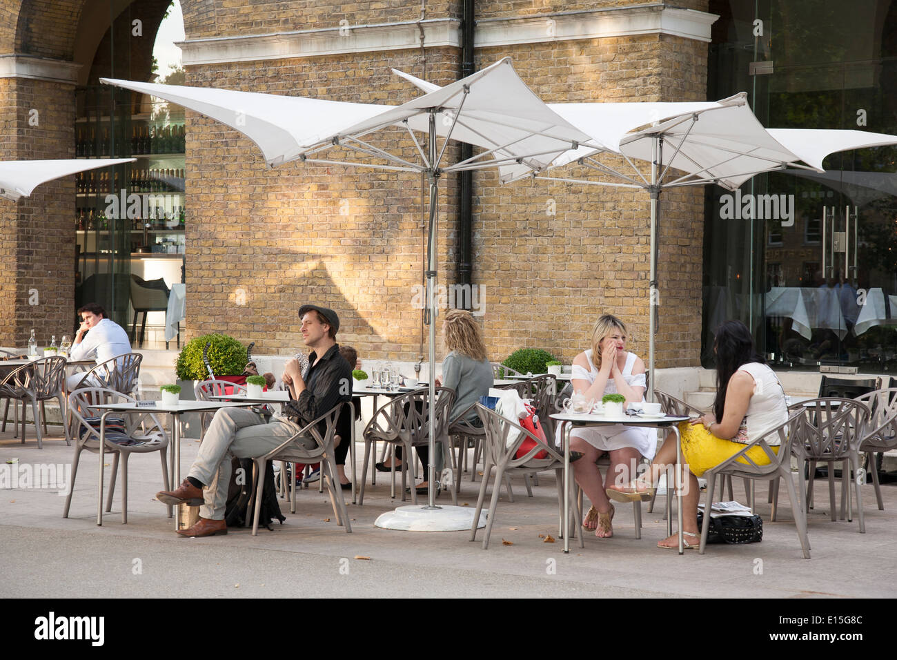 Gallery Mess Cafe and Restaurant at the Saatchi Gallery; Chelsea; London;  England; UK Stock Photo - Alamy