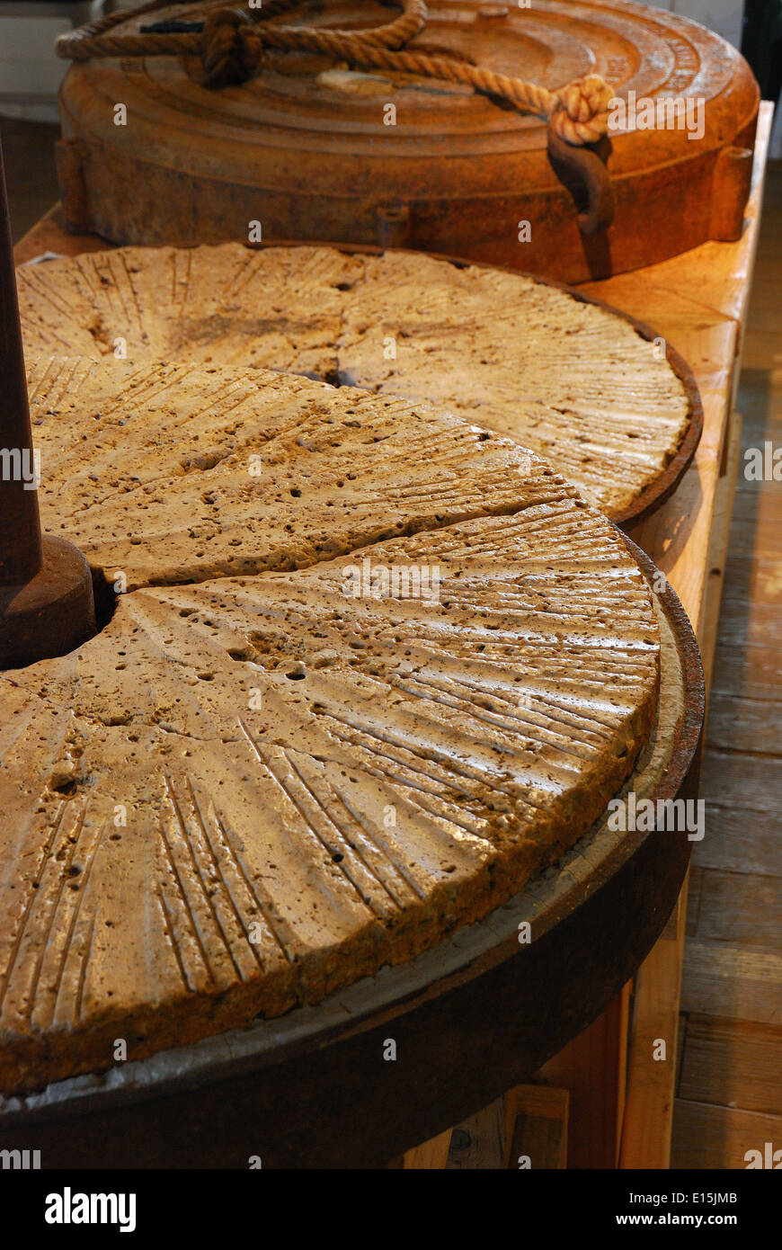 Antique grinding wheel hires stock photography and images Alamy