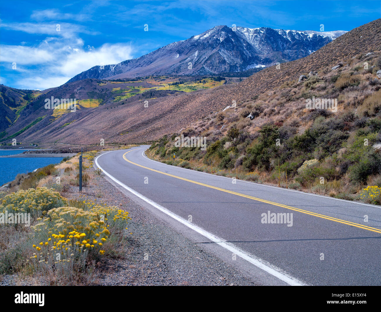 Road in June Lakes Loupe. Sierra Nevada Mountains, California Stock Photo