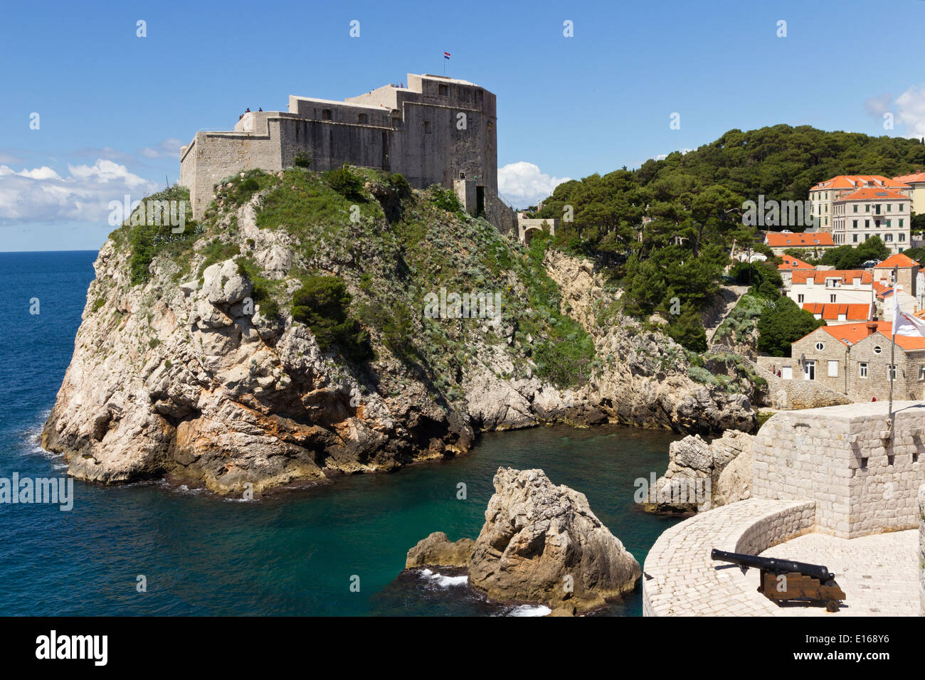Dubrovnik fort hi-res stock photography and images - Alamy