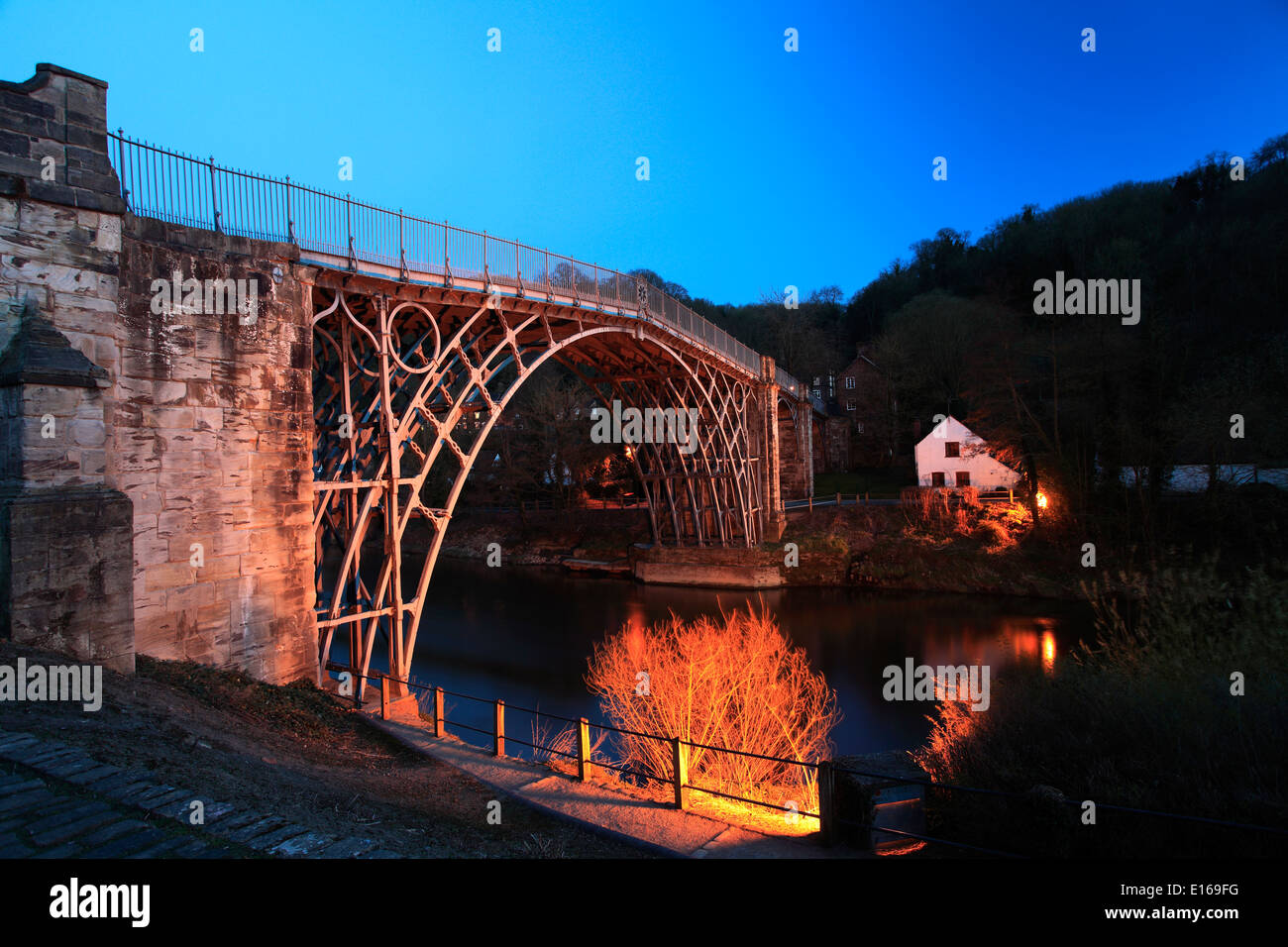 The first cast iron bridge in the world, crossing the river Severn, Coalbrookdale, Ironbridge