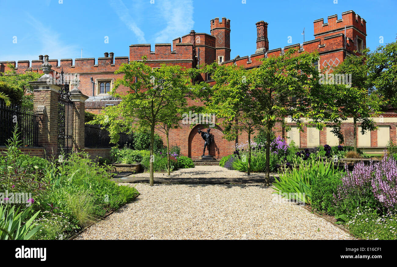 Memorial Garden with Statue with Historic Eton College in the background Stock Photo