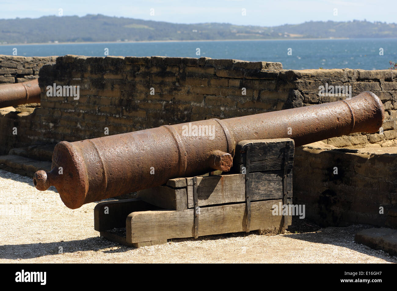 Canon in Fuerte San Antonio. This fort was Spain's last stronghold in Chile during the war of independence. Ancud, Chiloé, Chile Stock Photo