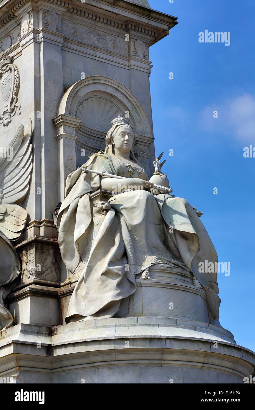 Statue on Queen Victoria Memorial in front of Buckingham Palace, London, England Stock Photo