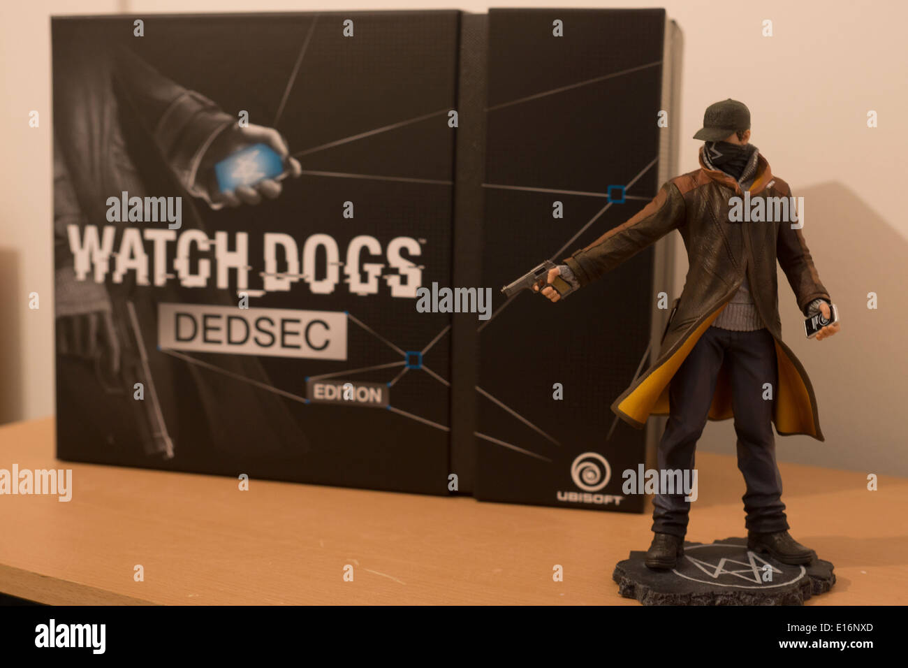 Watch   Dogs video game figurine  boxes cases Stock Photo