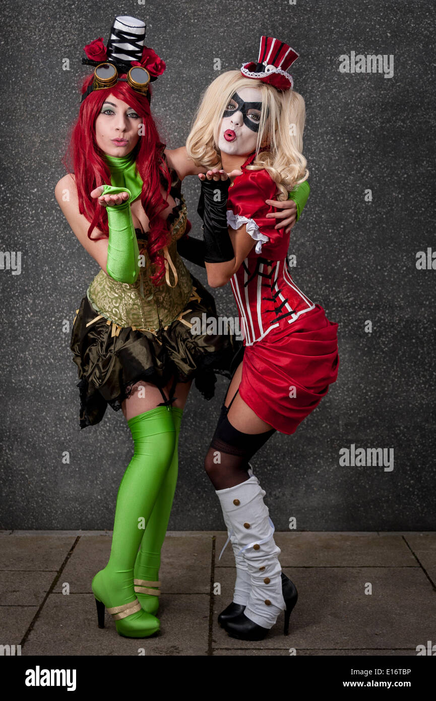 Poison Ivy Cosplay High Resolution Stock Photography And Images Alamy